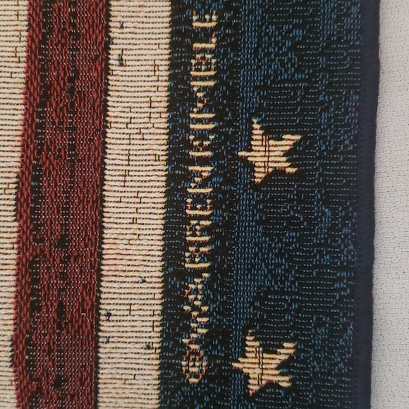 NWT American Table Runner, Plaque and Polyester  Blanket - Picture 6 of 16